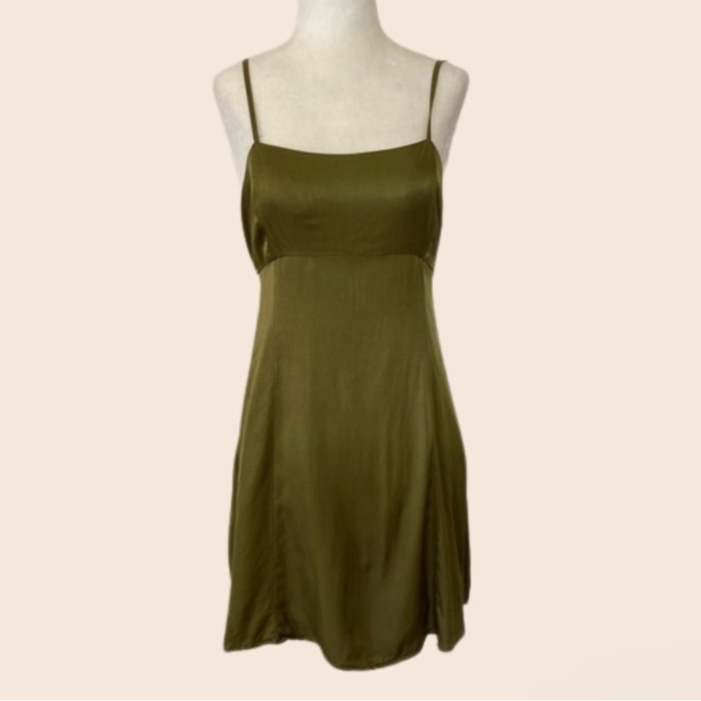 Pull & Bear Olive Green Sleeveless Satin Mini Dress Size Large